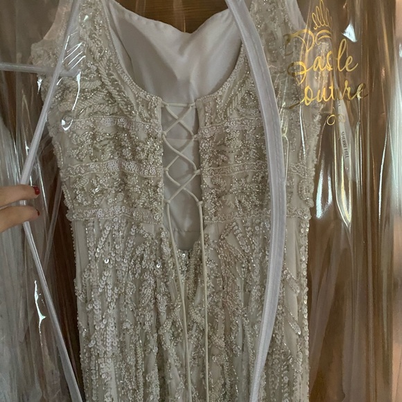 SHERRI HILL IVORY BEADED GOWN - Picture 5 of 12